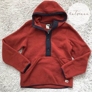 The North Face Carbondale 1/4 Snap Hoodie in Brick House Red Aviator Navy S